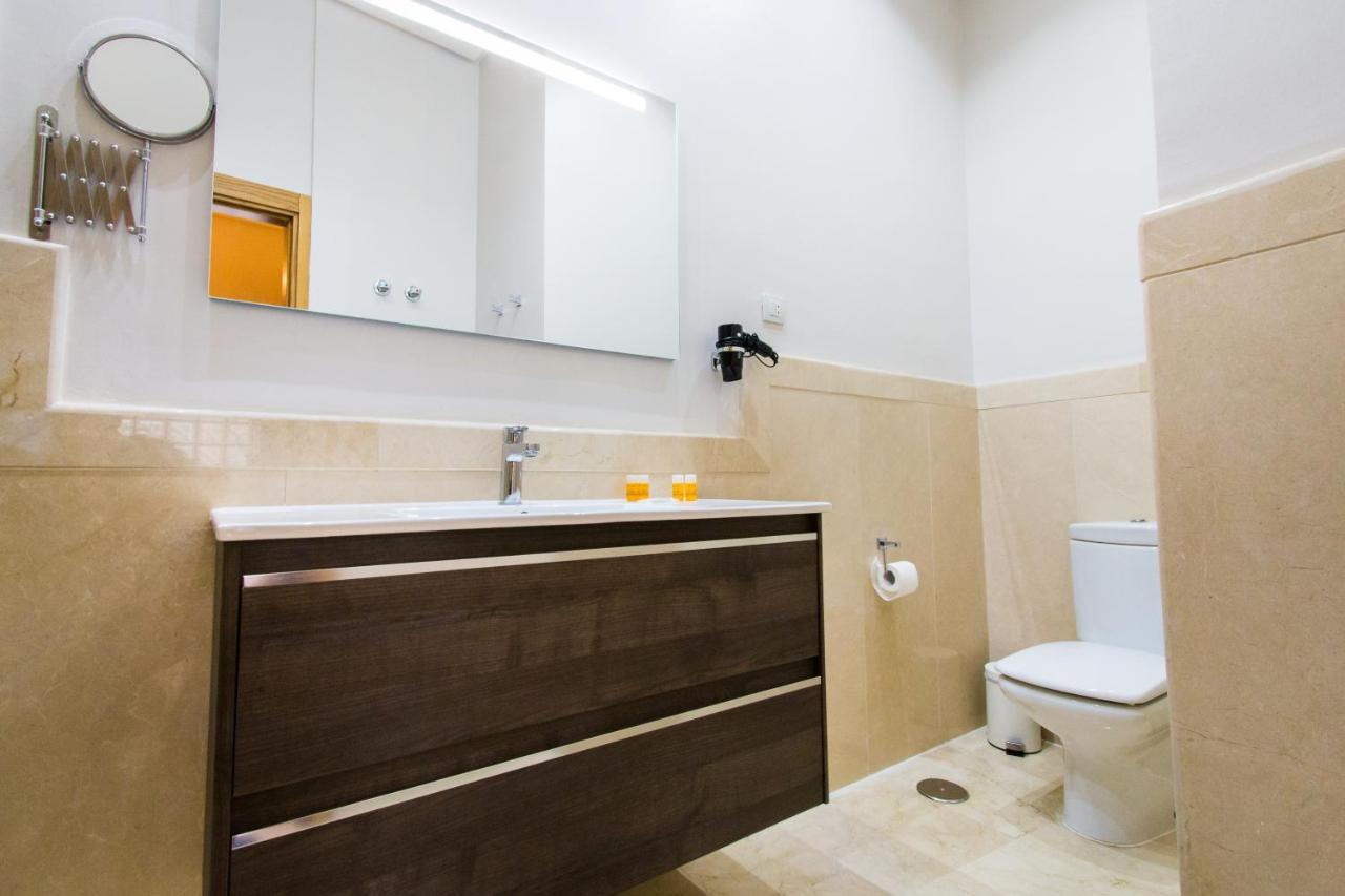 Holidays2Malaga Junto Catedral Apartment Exterior photo